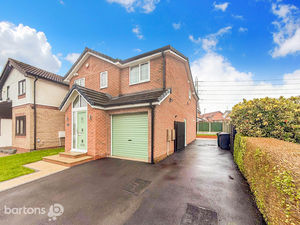 Photo 1- click for photo gallery